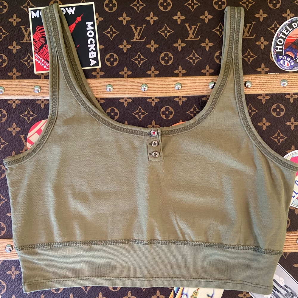 Urban Outfitters BDG Scoop Neck Cropped Henley Tank, Small.
